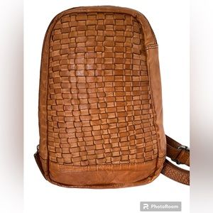 Vilenca Holland Bags Vilenca Holland Sling Bag Cognac Tk49 New